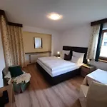 Vendégház Gaestehaus Burgi 3*