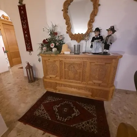 Pensionat Gaestehaus Burgi 3*