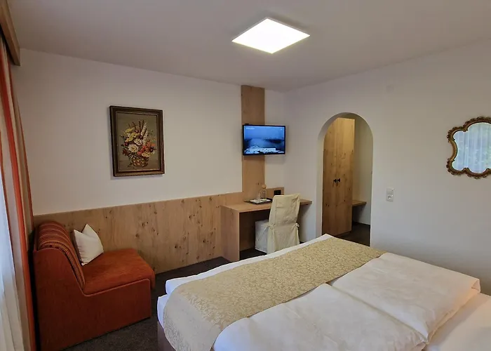 بيت ضيافة Gaestehaus Burgi