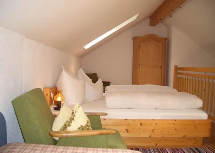 بيت ضيافة Gaestehaus Burgi فغن