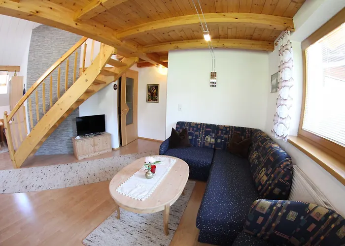 Gaestehaus Burgi فغن