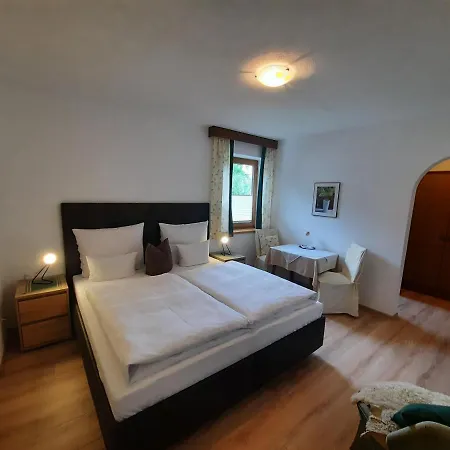 Gaestehaus Burgi Fügen