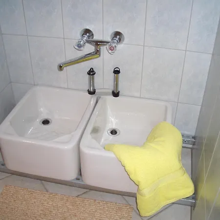 Konukevi Gaestehaus Burgi