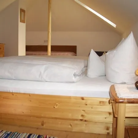 Konukevi Gaestehaus Burgi