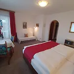 Gasthof Burgi Fügen