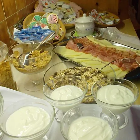 Gaestehaus Burgi Gasthuis 3*